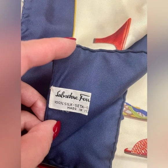 SALVATORE FERRAGAMO Silk Scarf - Ladies Pump Prints - Picture 10 of 10